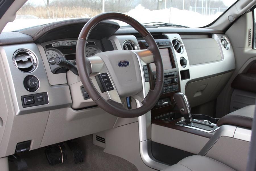  Ford F-150 Platinum 4x4 2009 года  (фото 34 из 48)